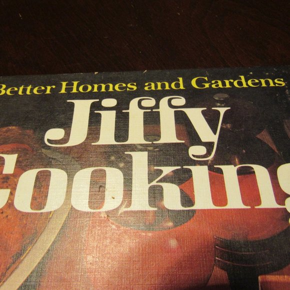 🍞🥚🥐 Vintage 1960's "BHG Jiffy Cooking" Cookbook - HC - Picture 2 of 11